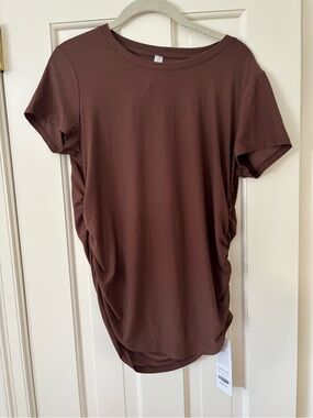 NWT - Never Worn - CRZ YOGA Maternity Athletic Tee in Brown